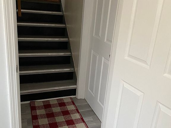 GDR Entrance from Bedroom 1 and Kitchen with diningroom