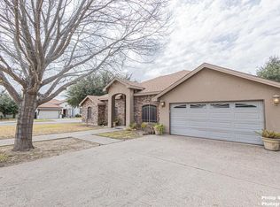1614 Rio Dr, Eagle Pass, TX 78852