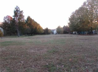 4135 Friedberg Church Rd, Clemmons, NC 27012