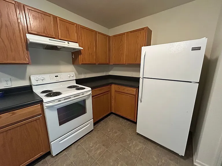 3015 Meadow Knoll Dr — Photo 7