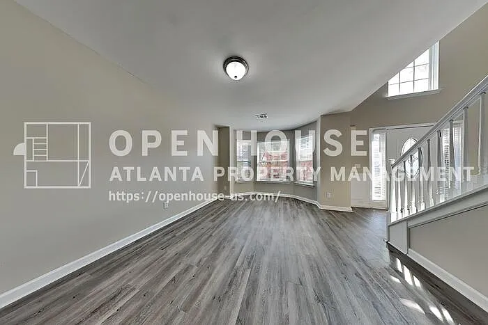 4341 Ash Tree St SW — Photo 4