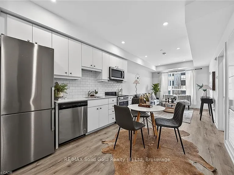 247 Northfield Dr E #210 — Photo 4