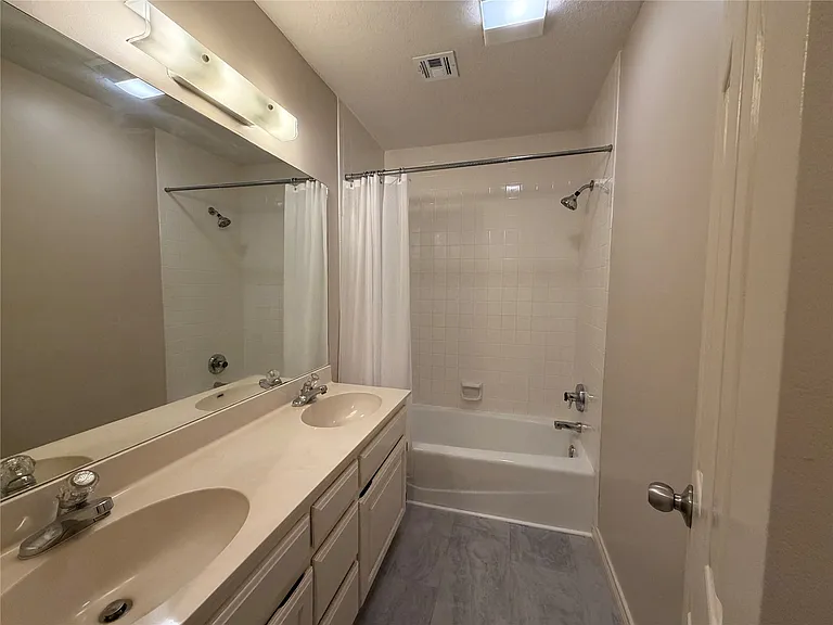9203 S 73rd East Ave — Photo 16