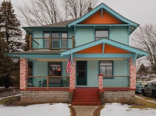 17 W Center Ave, Cedar Grove, WI 53013