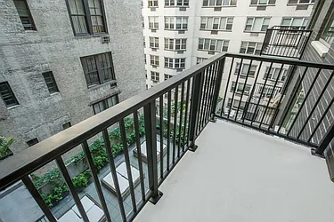 Sold by The Bracha Group