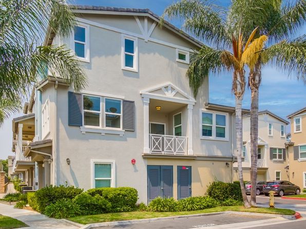 2978 Beachwood Bluff Way #1