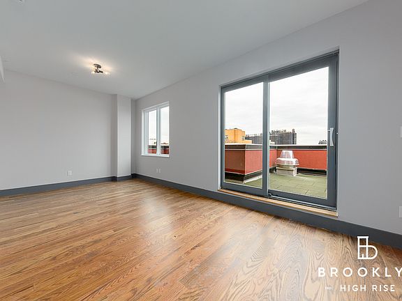 5th image of 1461 Gates Ave #5V