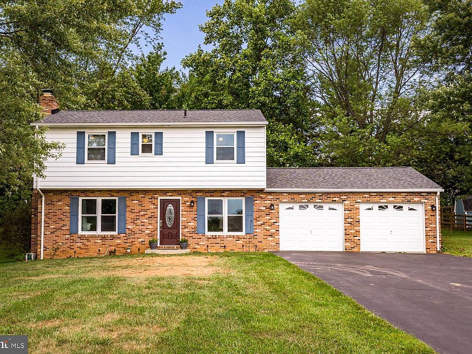 1st image of 3934 Rosewood Rd