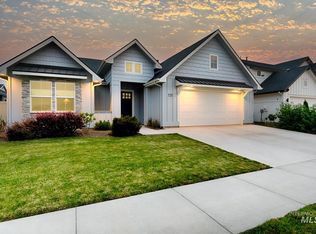 737 E Pascua Dr, Kuna, ID 83634