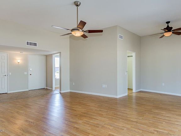 5th image of 10702 W Garnette Dr