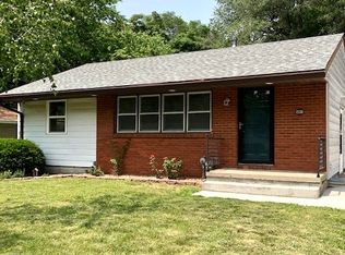 2538 E Sheridan Ave, Des Moines, IA 50317