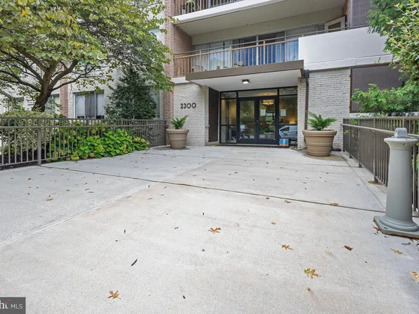 2300 Riddle Ave APT 301, Wilmington, DE 19806