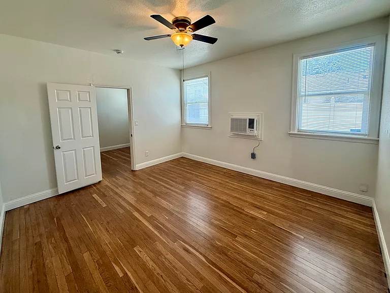 1311 Cahill Ave #B — Photo 7