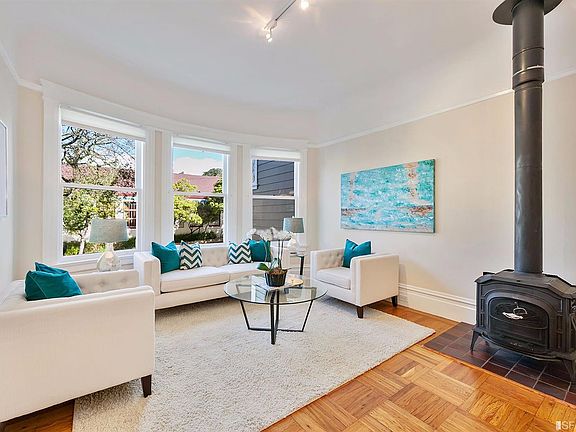 4th image of 3951 Sacramento St