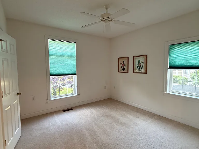 9 Clover Ln — Photo 12