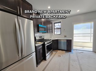 2817 37th St #2, Astoria, NY 11103