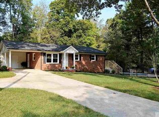 39 Erdell Ln, Hickory, NC 28601