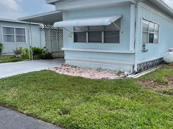 4518 Calm Harbor St, Bradenton, FL 34207