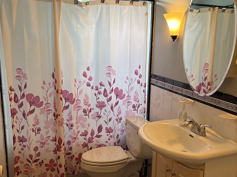 305 City Park Ave #A — Photo 16