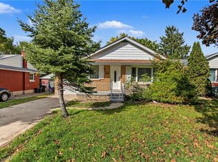143 Elgin Cres, Waterloo, ON N2J2S5