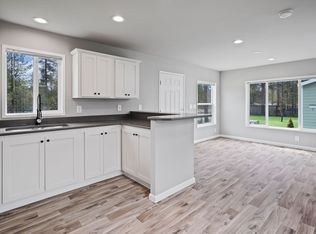 Welcome to Drafter Valley! Spring Into Savings: Offering 1/2 of 1 Month of Rent on Us!, La Pine, OR 97739