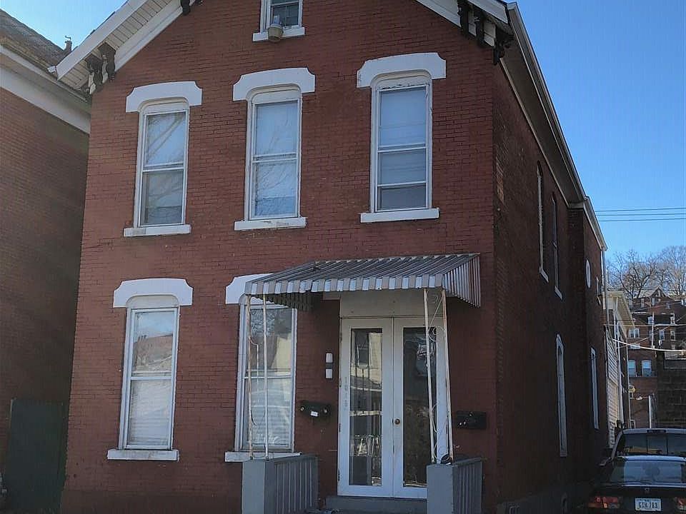 2nd image of 1815 Jackson St