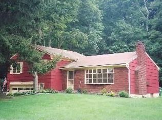 51 Homer Pl, Poughkeepsie, NY 12603