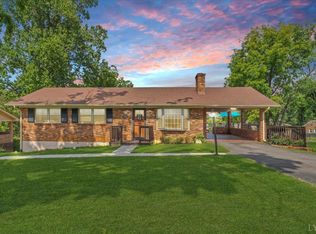 2632 Old Forest Rd, Lynchburg, VA 24501