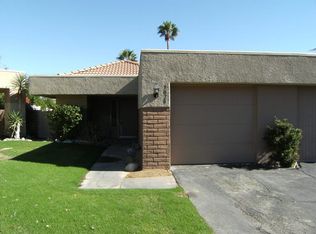 3020 E Sunflower Cir, Palm Springs, CA 92262