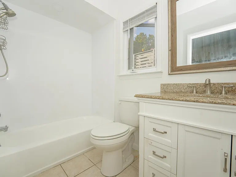 Full Bath