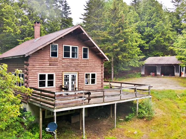 452 Pleasant Street, Blue Hill, ME 04614