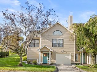 401 Stage Coach Row UNIT 401, Colchester, CT 06415