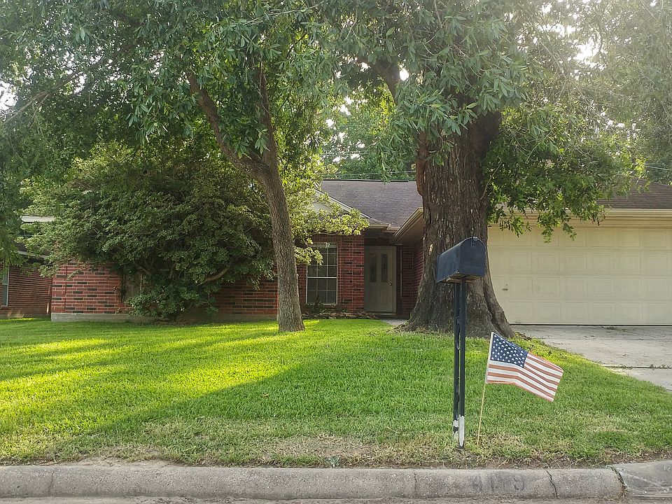 1st image of 4119 Hermitage Hollow Ln