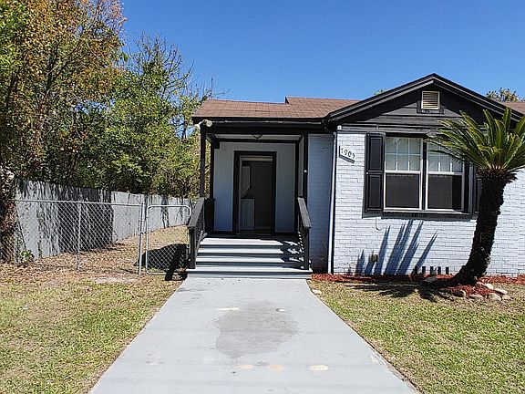 2nd image of 7905 PAUL JONES Drive