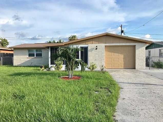 1st image of 3910 Cedarwood Dr