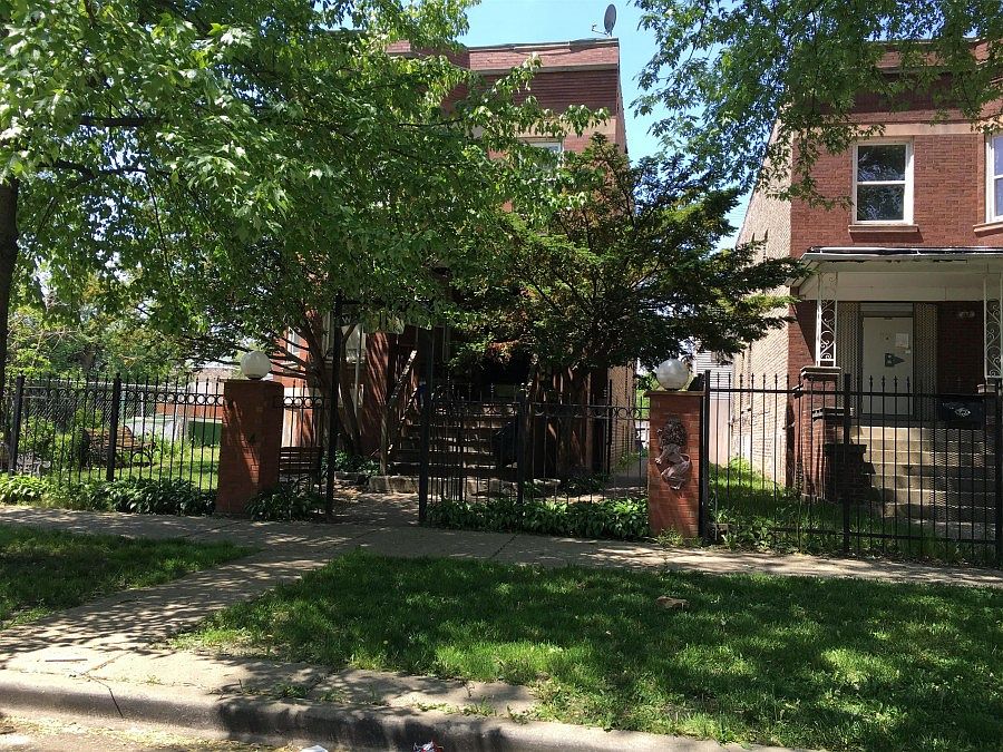1st image of 444 N Leamington Ave