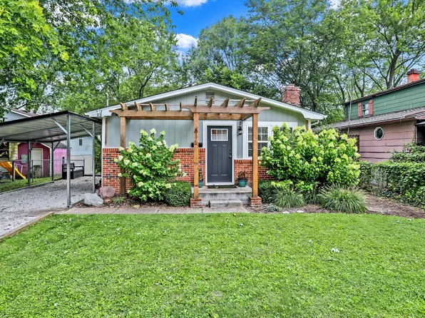 815 S 5th St, Noblesville, IN 46060