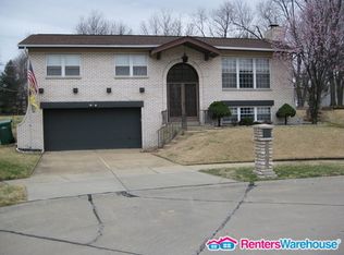 10295 Littie Rd, Saint Louis, MO 63126