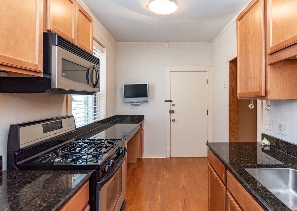 1st image of 3413 N Elaine Pl #3A