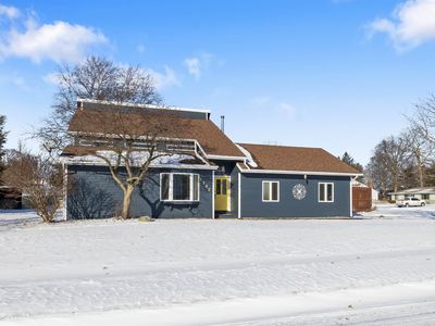 1102 Riviera Ct, Auburn, IN, 46706