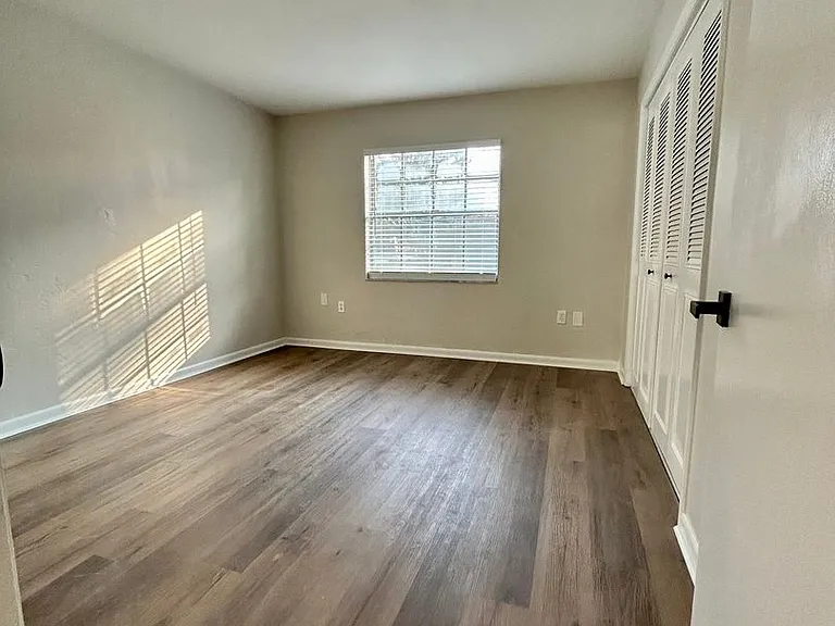 1316 E Fort King St — Photo 21