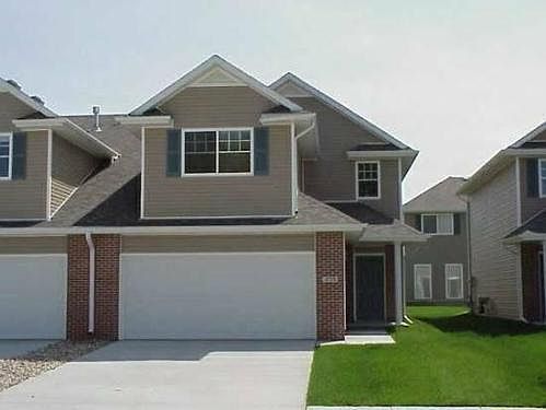 1st image of 1733 N 176th Plz