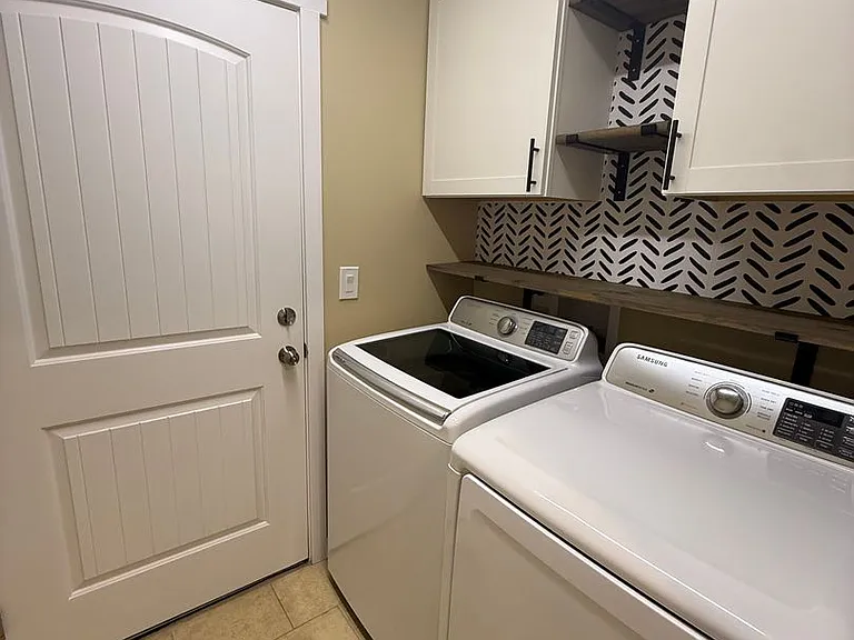 1154 Nautical Ln — Photo 33