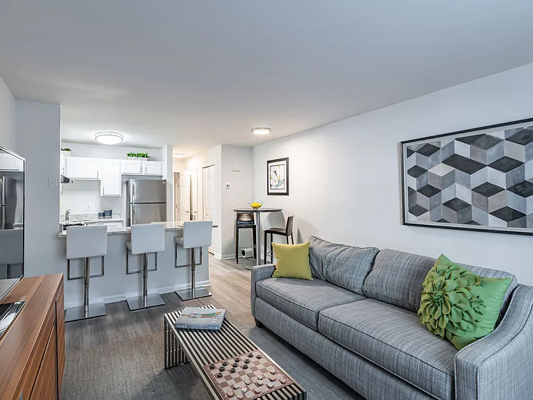Nob Hill Apartment Homes — Photo 6