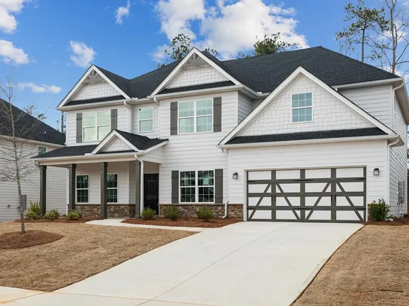 6 Pinehaven Dr, Newnan, GA 30265
