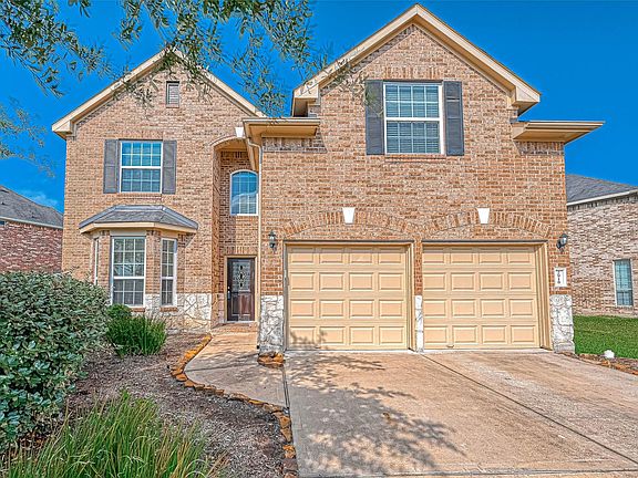 2nd image of 2918 Palm Harbour Dr