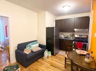 41 E 3rd St #1B, Brooklyn, NY 11218