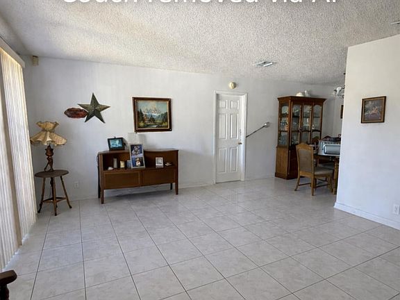 5th image of 607 Dundee Cir