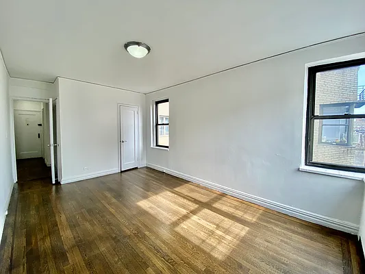 Rented by Compass | media 6