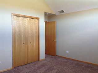 24433 Independence Blvd, Crete, IL 60417